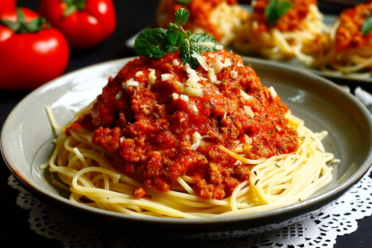 Cách làm mì spaghetti với 2 cách làm đơn giản ngon chuẩn vị